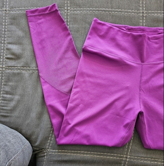 Nike Leggings - Picture 4 of 11